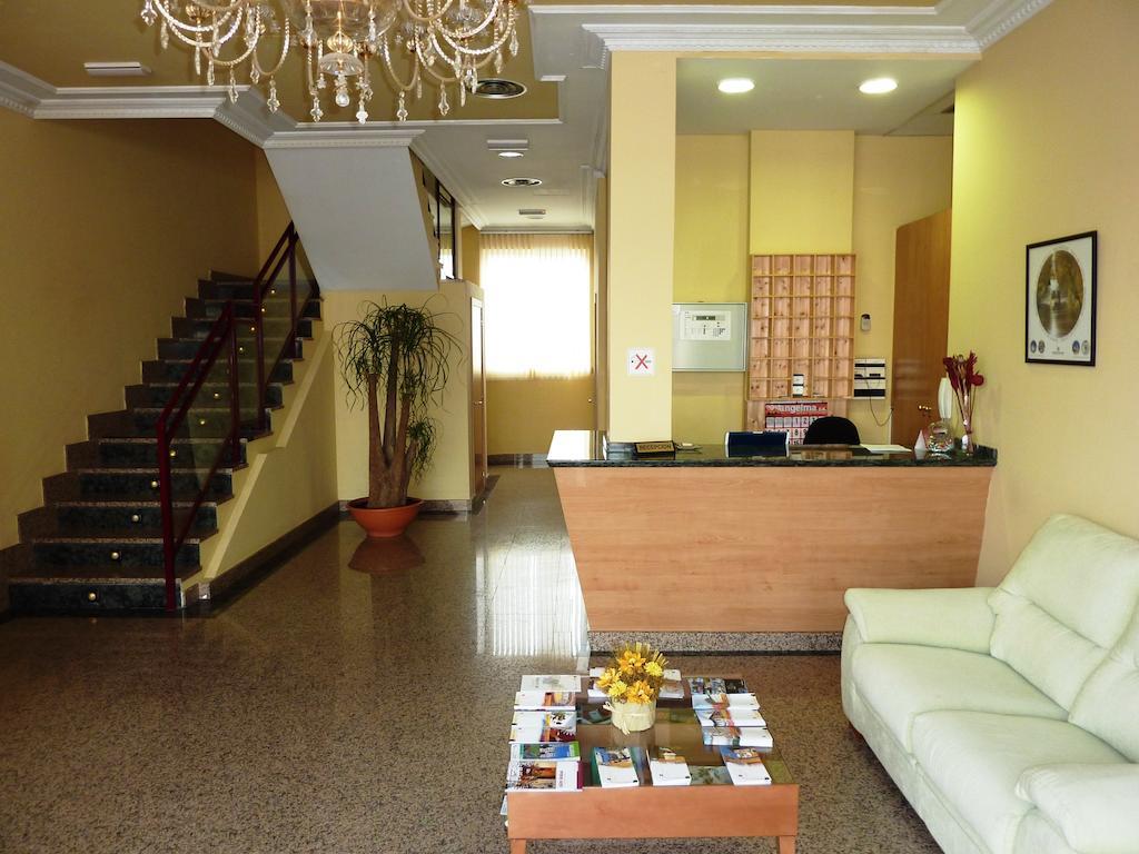 Hostal La Morada La Cistérniga Esterno foto
